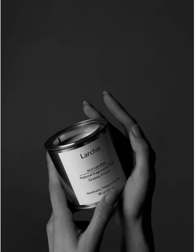 Ароматическая свеча в банке White Sandalwood, 250 мл Ароматическая свеча в банке White Sandalwood, 250 мл