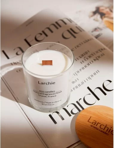 Ароматична свічка у стакані White Sandalwood, 250 мл Ароматична свічка у стакані White Sandalwood, 250 мл